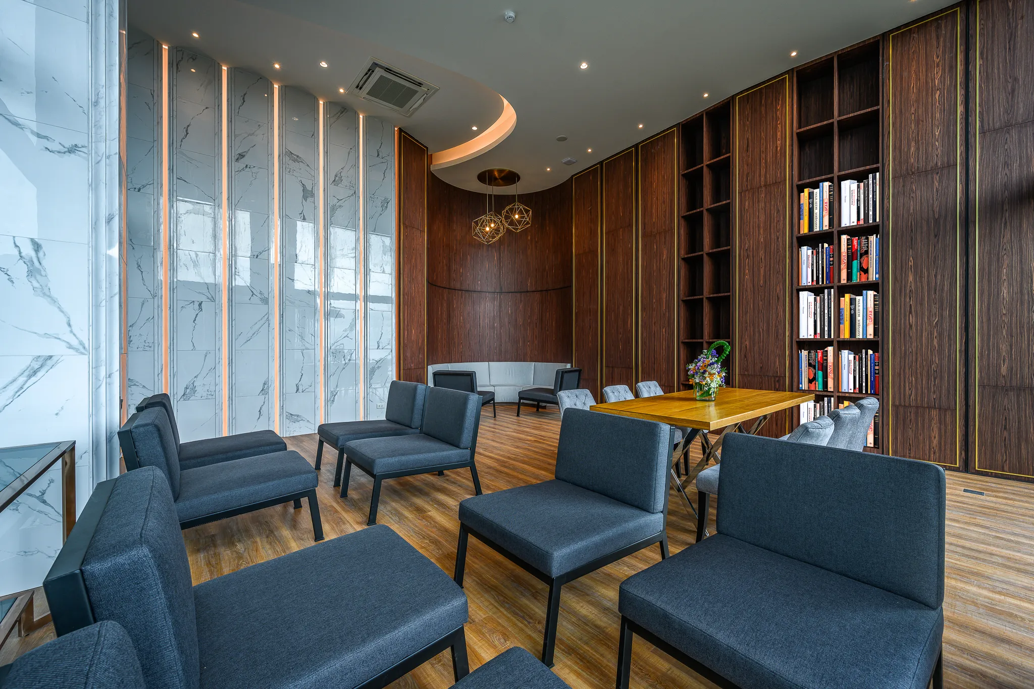 Panora (Mida Grande) Surin