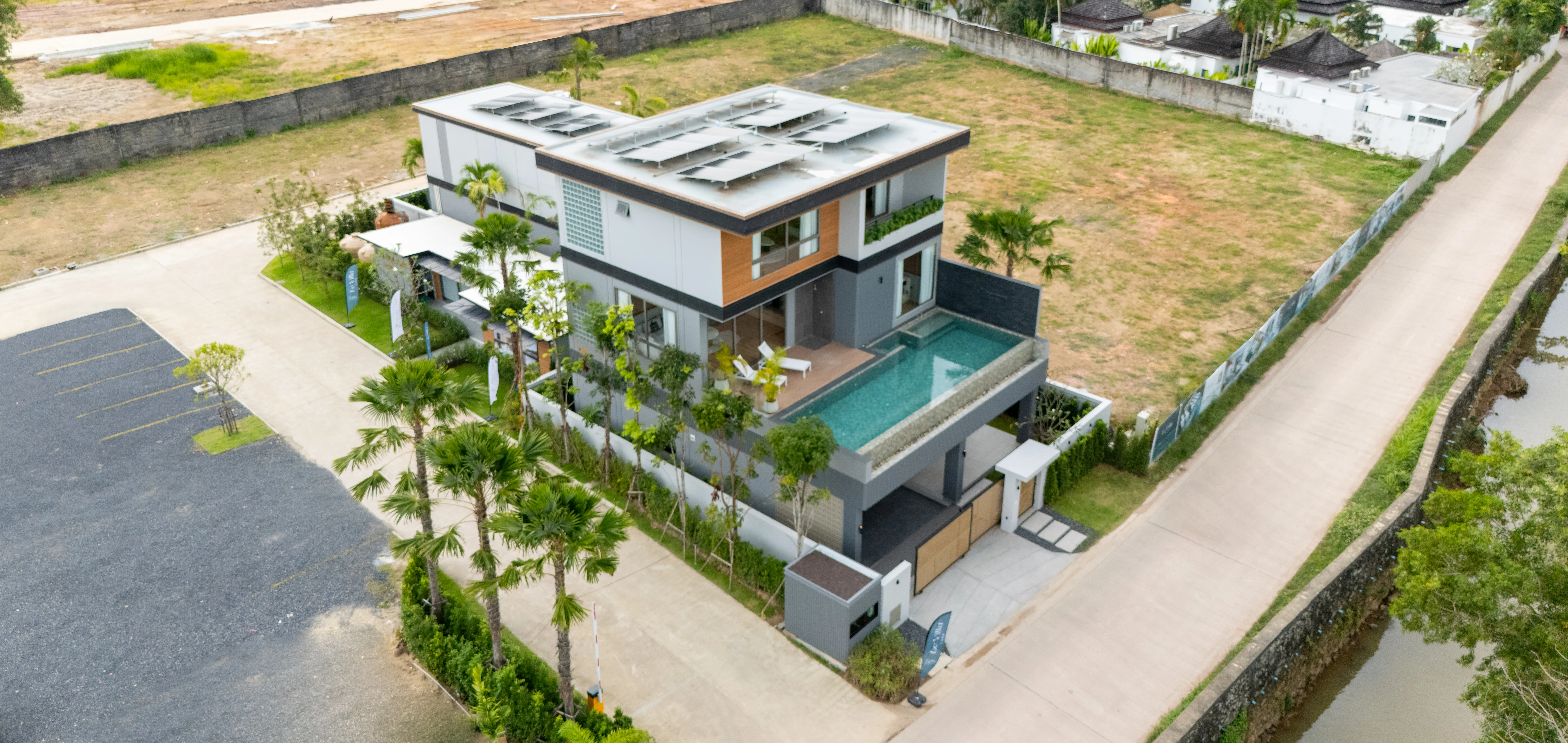 Modern Thai Hotel Ltd, фото 2