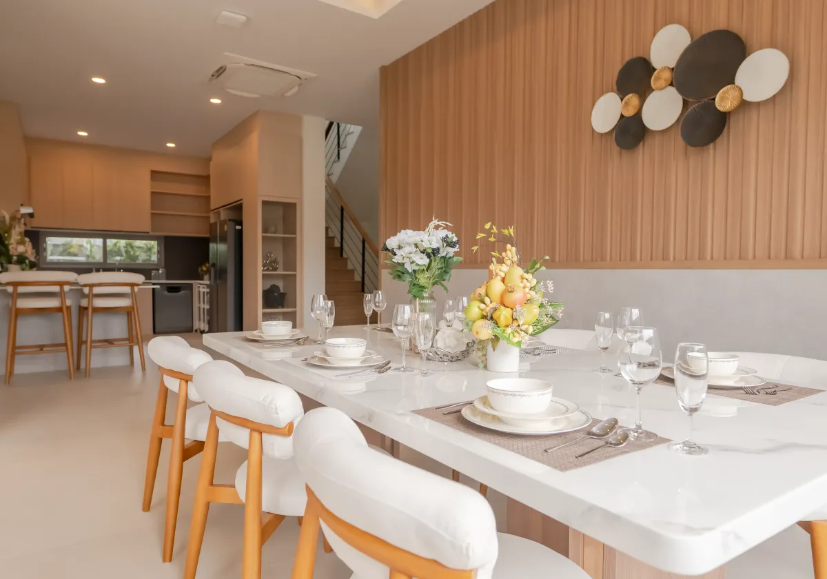 Modern Thai Hotel Ltd