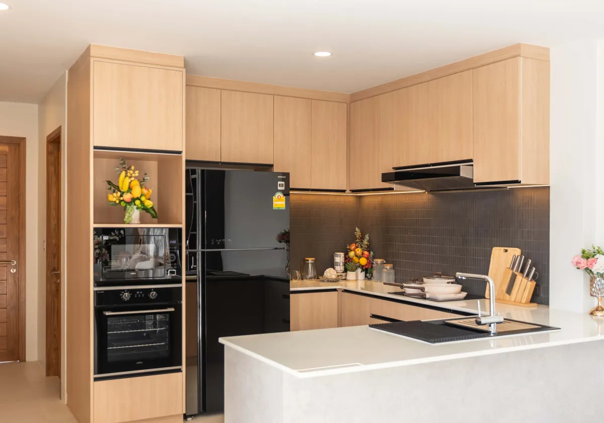 Modern Thai Hotel Ltd